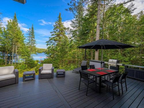 Terrasse - 180 Ch. De Tarente, Saint-Adolphe-D'Howard, QC - Outdoor With Deck Patio Veranda