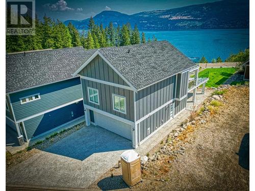 6845 Santiago Loop, Kelowna, BC - Outdoor