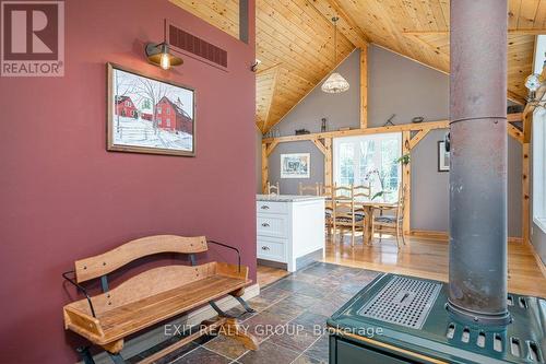 144 County Road 3, Prince Edward County (Ameliasburgh), ON - Indoor