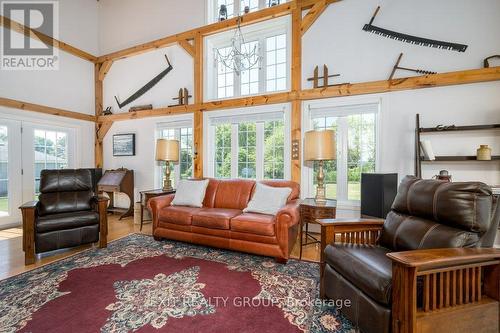 144 County Road 3, Prince Edward County (Ameliasburgh), ON - Indoor Photo Showing Living Room