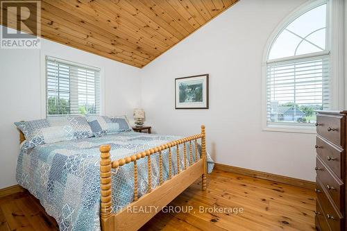 144 County Road 3, Prince Edward County (Ameliasburgh), ON - Indoor Photo Showing Bedroom