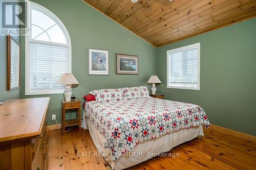 144 County Road 3, Prince Edward County (Ameliasburgh), ON - Indoor Photo Showing Bedroom