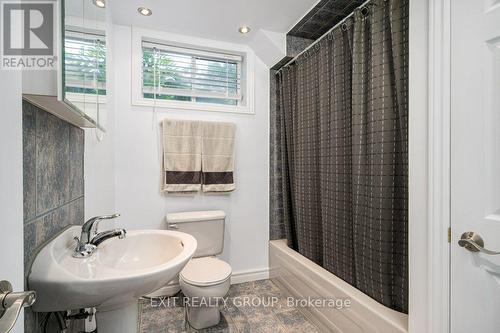 144 County Road 3, Prince Edward County (Ameliasburgh), ON - Indoor Photo Showing Bathroom