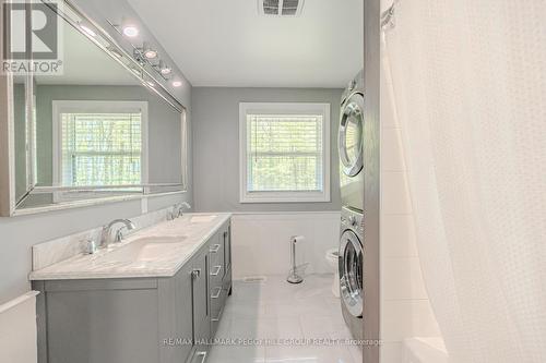 4969 25Th Side Road, Essa, ON - Indoor Photo Showing Laundry Room