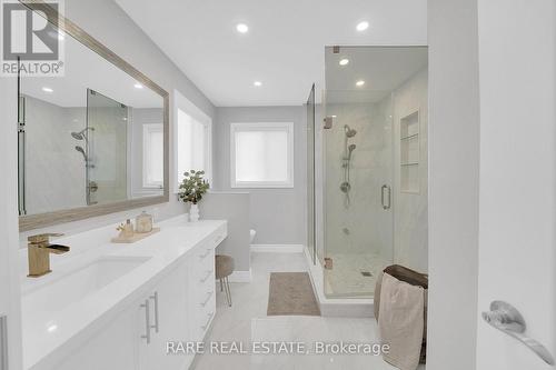 165 Santa Maria Trail, Vaughan, ON - Indoor Photo Showing Bathroom