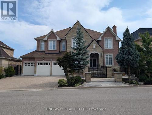 36 Louvre Circle, Brampton (Vales Of Castlemore North), ON - Outdoor With Facade