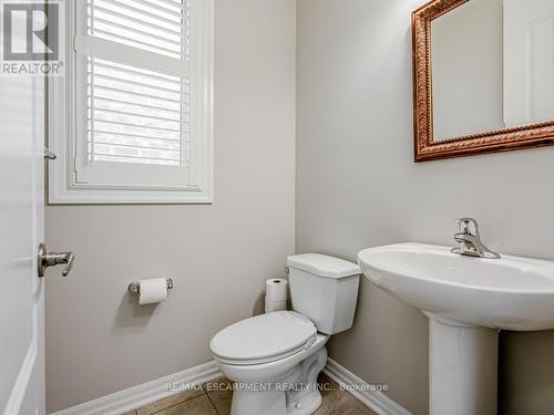 367 Emmett Landing, Milton, ON - Indoor Photo Showing Bathroom