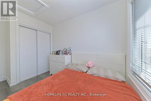 14 - 2607 Magdalen Path W, Oshawa, ON - Indoor Photo Showing Bedroom