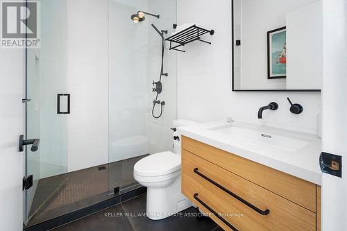 1 Lake Shore Drive, Toronto (New Toronto), ON - Indoor Photo Showing Bathroom