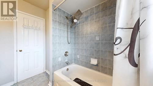 Upper - 3285 Apricot Street, Mississauga (Lisgar), ON - Indoor Photo Showing Bathroom