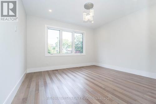 14 Montye Avenue, Toronto, ON - Indoor Photo Showing Other Room