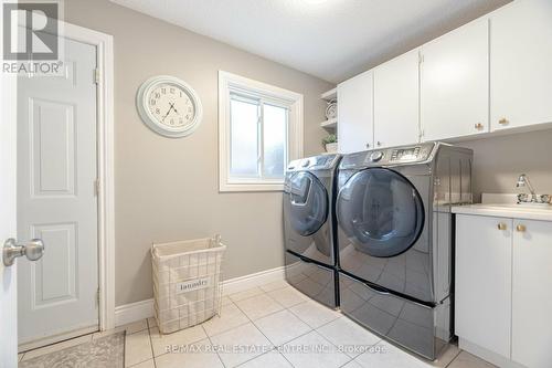 462 Cullen Avenue, Mississauga (Cooksville), ON - Indoor Photo Showing Laundry Room