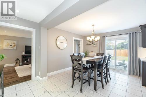 462 Cullen Avenue, Mississauga (Cooksville), ON - Indoor Photo Showing Dining Room