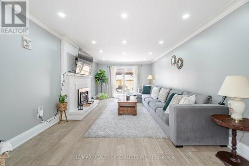 40 Fountainbridge Drive, Caledon, ON - Indoor Photo Showing Living Room With Fireplace