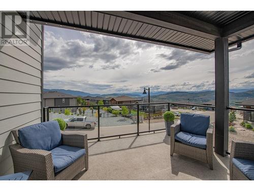 305 Baldy Place, Vernon, BC - Outdoor With Exterior