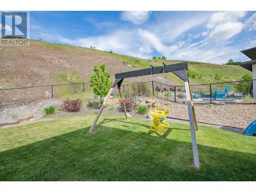 305 Baldy Place, Vernon, BC - Outdoor