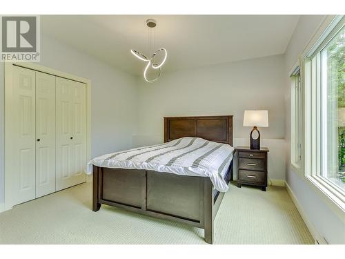 2168 Chilcotin Crescent, Kelowna, BC - Indoor Photo Showing Bedroom