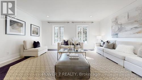 72 Aldershot Crescent, Toronto (St. Andrew-Windfields), ON - Indoor Photo Showing Living Room