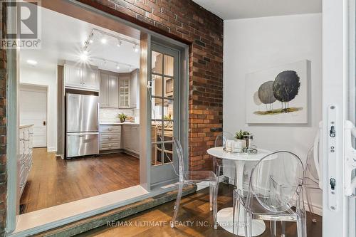 35 Winchester Street, Toronto, ON - Indoor