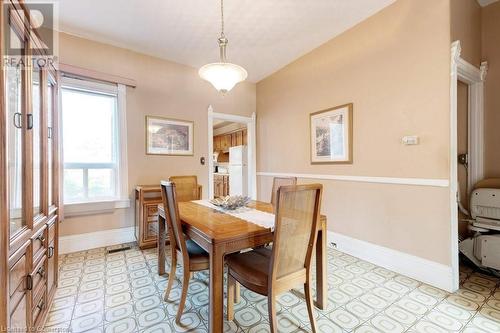 435 Catharine Street N, Hamilton, ON - Indoor Photo Showing Dining Room