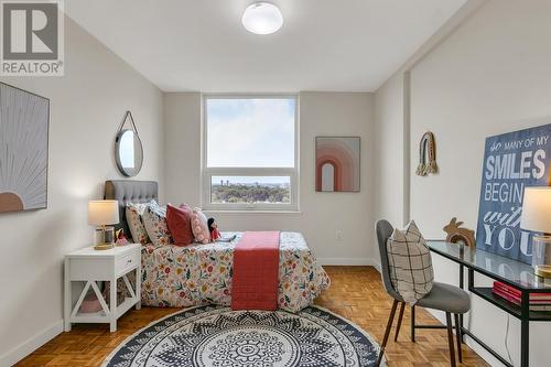 2012 - 61 Richview Road, Toronto (Humber Heights), ON - Indoor Photo Showing Bedroom