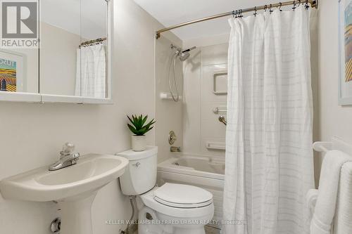 2012 - 61 Richview Road, Toronto (Humber Heights), ON - Indoor Photo Showing Bathroom