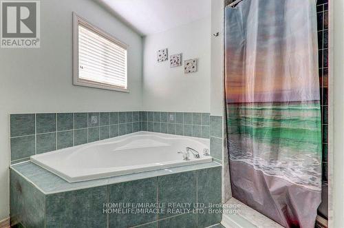 96 Tideland Drive, Brampton (Fletcher'S Meadow), ON - Indoor Photo Showing Bathroom