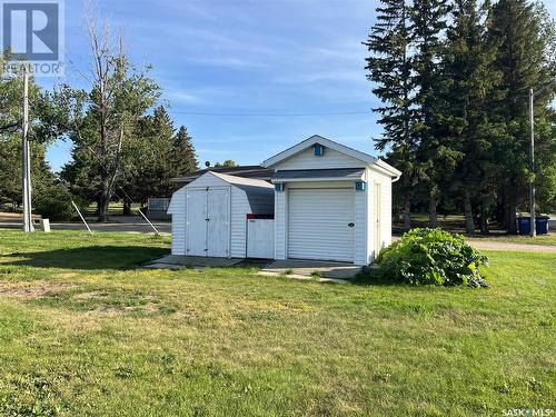 702 Portage Avenue, Wadena, SK - Outdoor