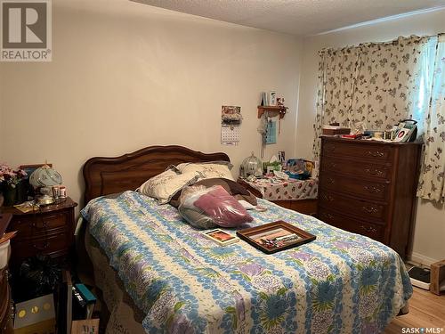 702 Portage Avenue, Wadena, SK - Indoor Photo Showing Bedroom