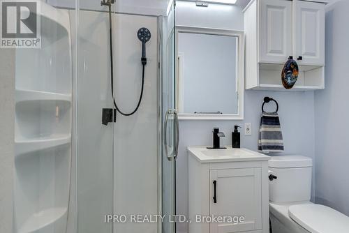 715432 1St Line E, Mono, ON - Indoor Photo Showing Bathroom