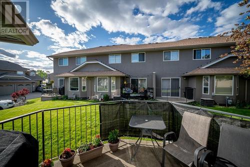 9-1750 Mckinley Crt, Kamloops, BC - Outdoor