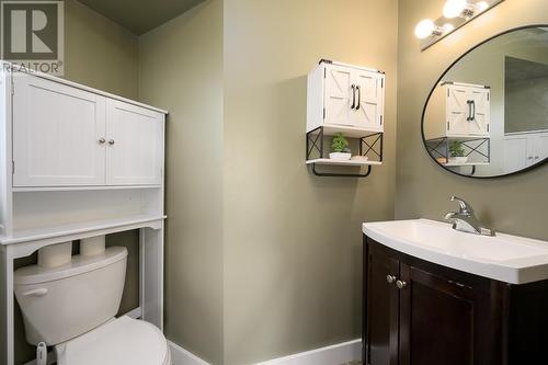 9-1750 Mckinley Crt, Kamloops, BC - Indoor Photo Showing Bathroom