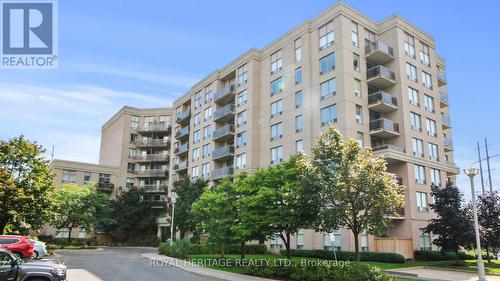 107 - 1730 Eglinton Avenue E, Toronto (Victoria Village), ON - Outdoor With Facade