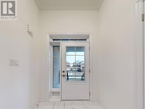 238 Flood Avenue, Clarington, ON - Indoor Photo Showing Other Room