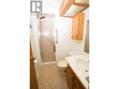 2660 1St Avenue, Prince George, BC - Indoor Photo Showing Bathroom