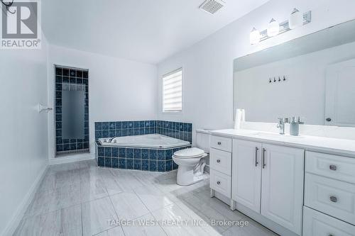 18 Spencer Drive, Brampton (Fletcher'S Meadow), ON - Indoor Photo Showing Bathroom