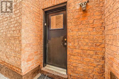 18 Spencer Drive, Brampton, ON - 