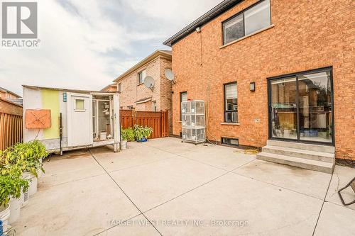 18 Spencer Drive, Brampton (Fletcher'S Meadow), ON - Outdoor With Exterior