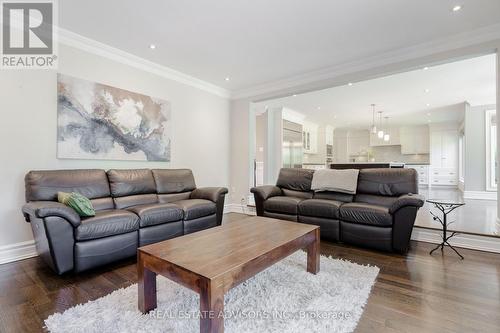 767 Indian Road, Mississauga (Lorne Park), ON - Indoor Photo Showing Living Room