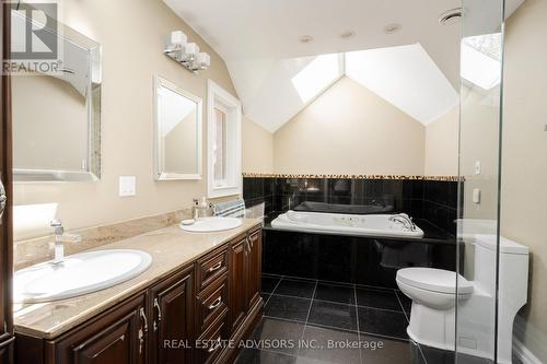 767 Indian Road, Mississauga, ON - Indoor Photo Showing Bathroom