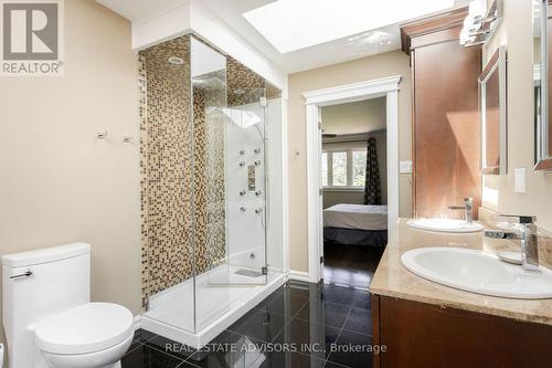 767 Indian Road, Mississauga (Lorne Park), ON - Indoor Photo Showing Bathroom