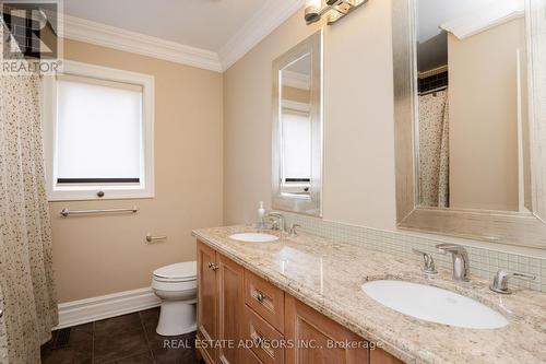 767 Indian Road, Mississauga, ON - Indoor Photo Showing Bathroom