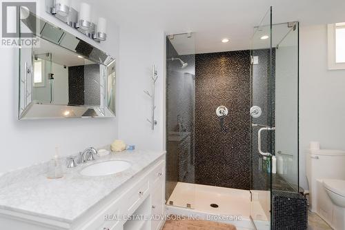 767 Indian Road, Mississauga (Lorne Park), ON - Indoor Photo Showing Bathroom