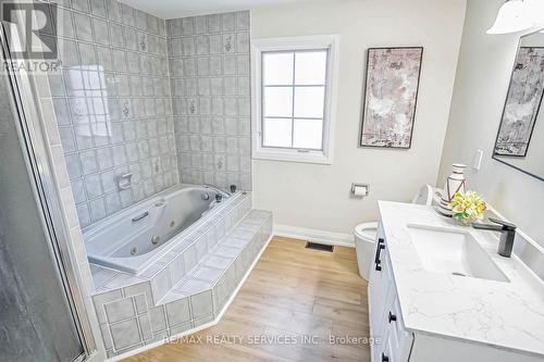 118 Parkedge Street, Guelph/Eramosa (Rockwood), ON - Indoor Photo Showing Bathroom