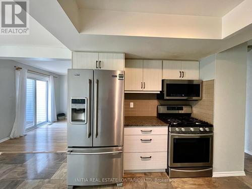 58 Mcmaster Crescent, London, ON - Indoor Photo Showing Kitchen With Stainless Steel Kitchen