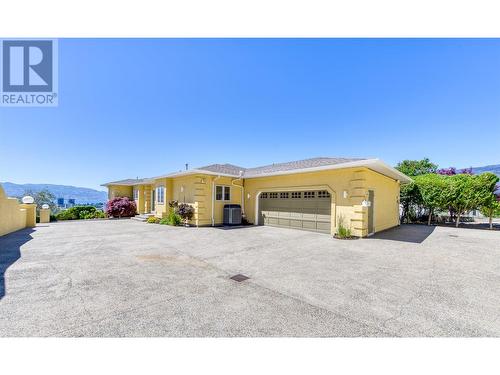 647 Royal Pine Drive, Kelowna, BC - Outdoor