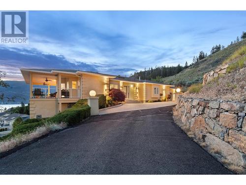 647 Royal Pine Drive, Kelowna, BC - Outdoor