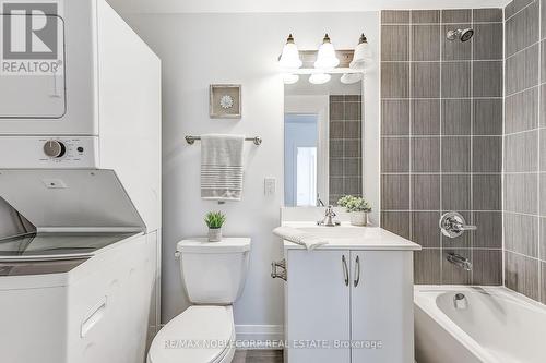 B602 - 5279 Highway  7 Road, Vaughan (Vaughan Grove), ON - Indoor Photo Showing Laundry Room