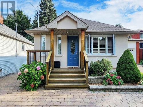 21 Enfield Avenue, Toronto (Alderwood), ON - Outdoor