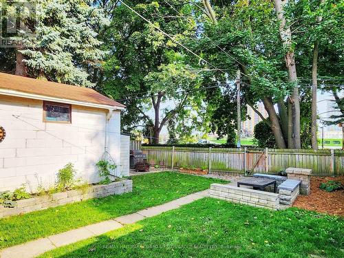 21 Enfield Avenue, Toronto (Alderwood), ON - Outdoor